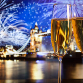 Silvesterkreuzfahrt 2019: Auf diesen Kreuzfahrtschiffen ins neue Jahr feiern ab 199€ Silvesterkreuzfahrt 2019: Auf diesen Kreuzfahrtschiffen ins neue Jahr feiern ab 199€