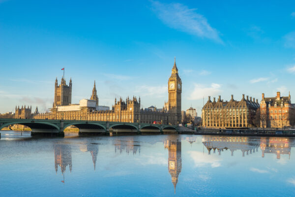 England London Wasserreflektion