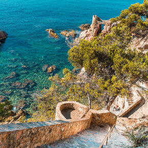 Costa Brava: 8 Tage im 3* Hotel inkl. Flug & Frühstück für NUR 372€