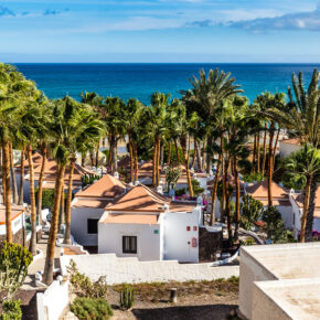 Family Deal Fuerteventura: 8 Tage im 4* RIU All Inclusive Hotel mit Flug, Transfer & Zug nur 219€ Family Deal Fuerteventura: 8 Tage im 4* RIU All Inclusive Hotel mit Flug, Transfer & Zug nur 219€