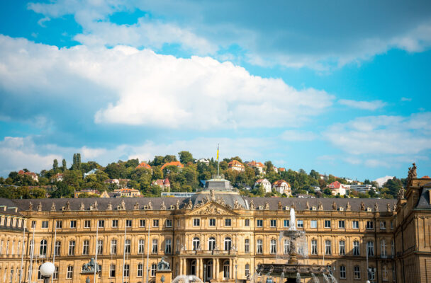 Stuttgart Neues Schloss Blick