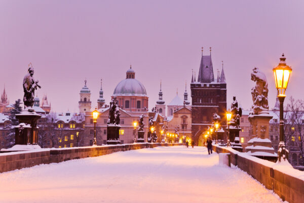Tschechien Prag Weihnachtsmarkt Schnee