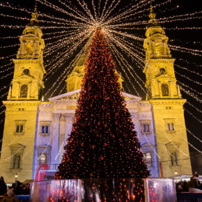 Weihnachtszauber in Budapest: 4 Tage mit guter Unterkunft & Flug ab 95 €