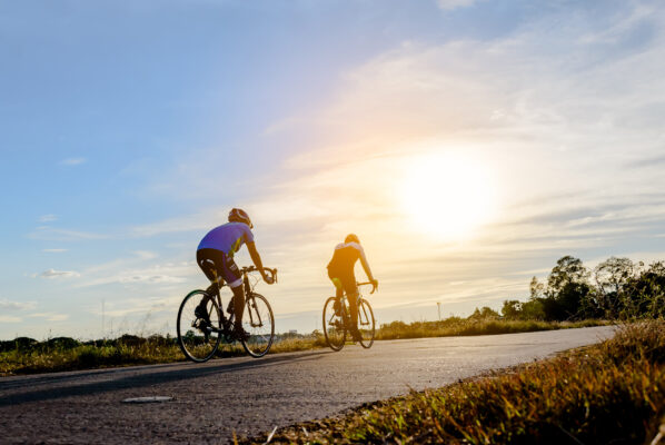 Bei Rose Bikes könnt Ihr Euch optimal für die nächste Fahrradtour ausrüsten, egal ob ihr sportlich mit Rennrad, gemütlich mit E-Bike oder schnell und wendig durch die Stadt auf Urban Bikes unterwegs seid.