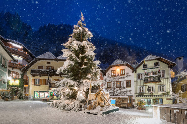 Österreich Hallstatt Winter Schnee