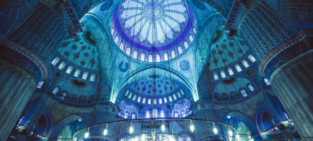 Ab nach Istanbul: 4 Tage mit TOP Hotel, Frühstück, Flug & Privattransfer ab 278€