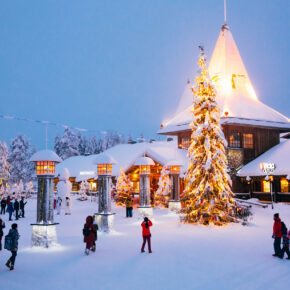 Weihnachtsmanndorf Lappland Eingang