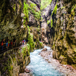 Wochenende in der Natur: 2 Tage nahe der Partnachklamm mit 3* Hotel & Frühstück nur 40€ Wochenende in der Natur: 2 Tage nahe der Partnachklamm mit 3* Hotel & Frühstück nur 40€