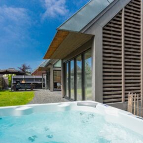 Niederlande: 5 Tage Nordsee-Villa in den Dünen mit privatem Whirlpool & Sauna nur 158€ Niederlande: 5 Tage Nordsee-Villa in den Dünen mit privatem Whirlpool & Sauna nur 158€