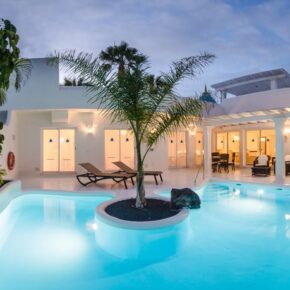 Kanaren: 5 Tage in TOP Villa auf Fuerteventura mit Halbpension & Extras nur 404€ Kanaren: 5 Tage in TOP Villa auf Fuerteventura mit Halbpension & Extras nur 404€