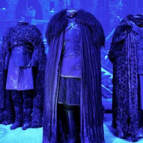 Game of Thrones™: The Touring Exhibition: 2 Tage Oberhausen mit 4* Hotel, Frühstück & Ticket ab 52€ Game of Thrones™: The Touring Exhibition: 2 Tage Oberhausen mit 4* Hotel, Frühstück & Ticket ab 52€