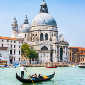 Italien Städtetrip: 5 Tage nach Venedig & Mailand mit TOP 4* Hotels, Frühstück & Extras nur 199€