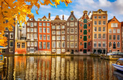 Amsterdam im Herbst: 3 Tage übers Wochenende inkl. 3* Hotel nur 103€
