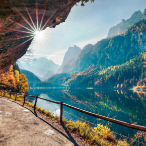 Österreich Gosausee Herbst bunt