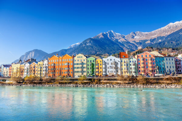 Österreich Innsbruck Häuserfront