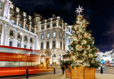 London in der Vorweihnachtszeit: 3 Tage im zentralen Travelodge Hotel inkl. Flug nur 91€