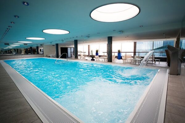 Open Sky Spa Pool