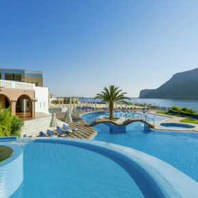Luxus auf Kreta: 8 Tage im TOP 5* Wasserpark Hotel mit All Inclusive, Flug, Transfer & Zug nur 377€ Luxus auf Kreta: 8 Tage im TOP 5* Wasserpark Hotel mit All Inclusive, Flug, Transfer & Zug nur 377€