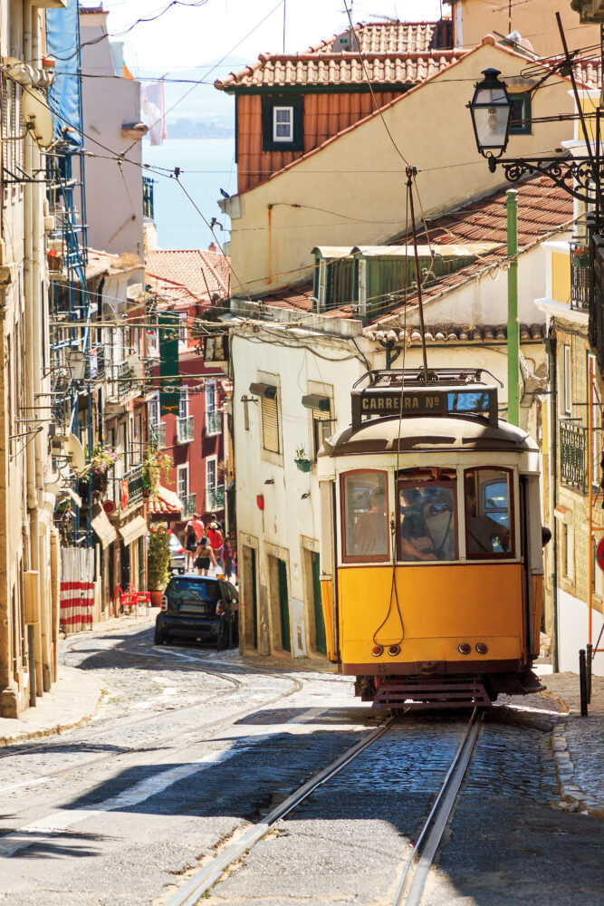 Portugal Lissabon Frühling Tram