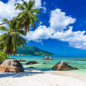Ab ins Paradies! 8 Tage Seychellen im 4* Hotel mit Halbpension, Flug, Transfer & Massage ab 1599 €