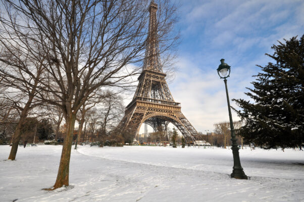 Frankreich Paris Eiffelturm Schnee