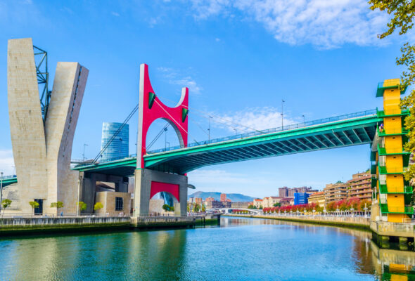 Spanien Bilbao La Salve Zubia Brücke