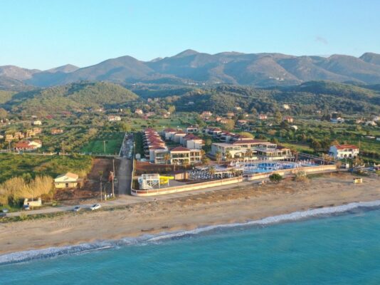 Almyros Beach Resort