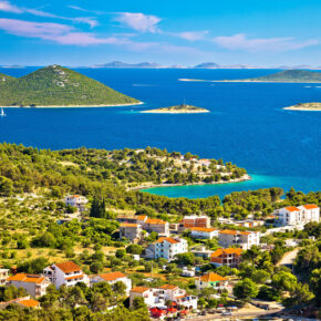 Kroatien Strandurlaub: 8 Tage inklusive TOP Apartment & Flug ab nur 162€