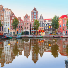 Kurztrip nach Amsterdam: 2 Tage übers Wochenende mit zentralem 4* Hotel nur 75€