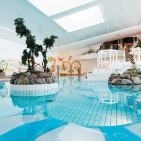 Familienausflug nach Bayern: 3 Tage im 3* AWARD Hotel mit Halbpension, Erlebnisbad & mehr ab 69€ Familienausflug nach Bayern: 3 Tage im 3* AWARD Hotel mit Halbpension, Erlebnisbad & mehr ab 69€