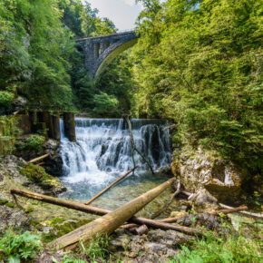Naturidylle Vintgar-Klamm über's Wochenende: 3 Tage Slowenien mit Unterkunft & Flug für 84€ Naturidylle Vintgar-Klamm über's Wochenende: 3 Tage Slowenien mit Unterkunft & Flug für 84€