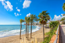Krass günstig nach Málaga: Hin- & Rückflüge in die schöne spanische Stadt NUR 53€