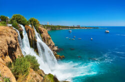 Strandurlaub an der türkischen Riviera: 8 Tage im 4* Hotel mit All Inclusive, Flug & Tra...
