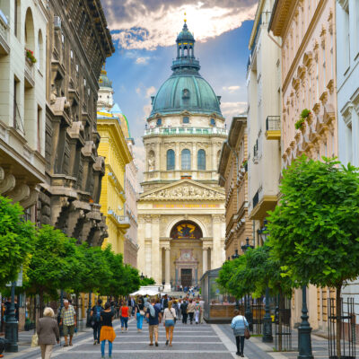 Ungarn Budapest Zirnyi Street