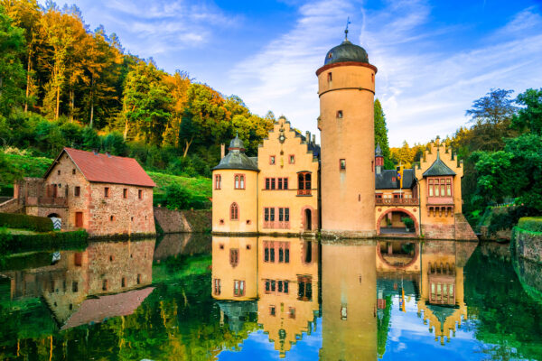 Deutschland Mespelbrunn Schloss