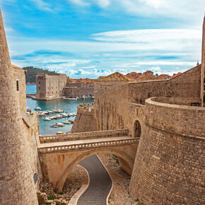An den Drehorten von Game of Thrones: 3 Tage in Dubrovnik mit Unterkunft & Flug nur 84€ An den Drehorten von Game of Thrones: 3 Tage in Dubrovnik mit Unterkunft & Flug nur 84€