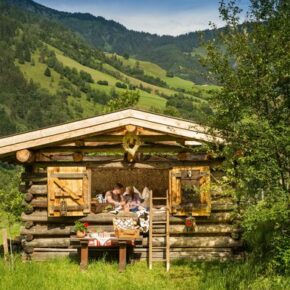 Österreich: 2 Tage Dorfgastein mit Übernachtung im Heustadl, Frühstück & 4-Gänge-Menü nur 149€ Österreich: 2 Tage Dorfgastein mit Übernachtung im Heustadl, Frühstück & 4-Gänge-Menü nur 149€