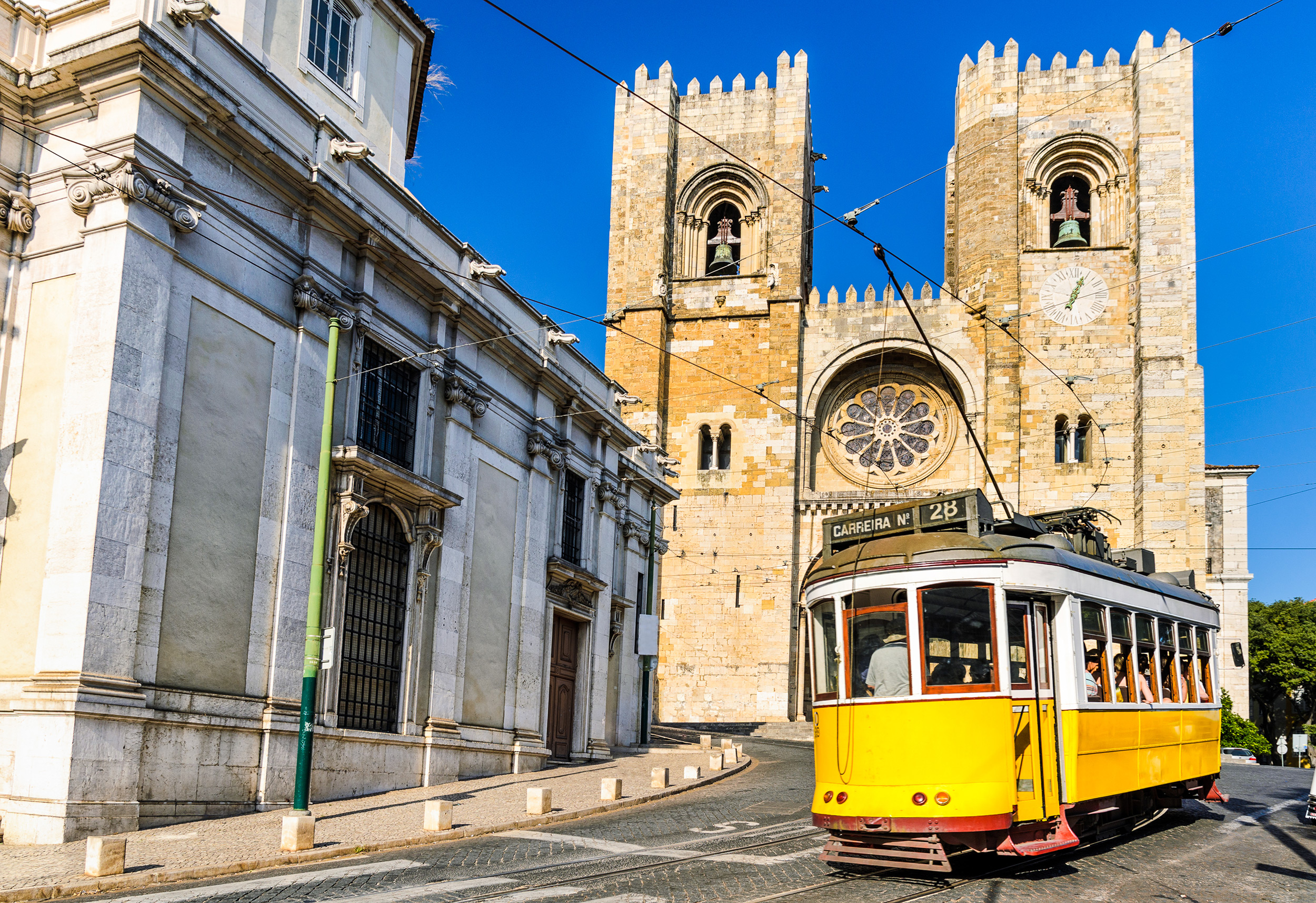 kensington tours lisbon