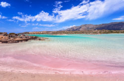 Pink Beach: 8 Tage Kreta mit TOP Unterkunft & Flug für NUR 240€