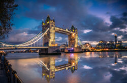 Ab nach London: 3 Tage mit Travelodge Hotel & Flug für NUR 99€