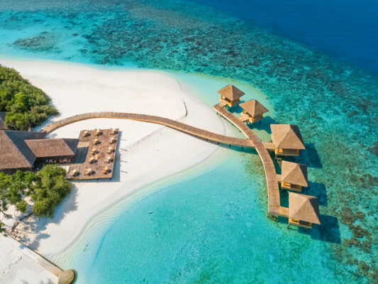 Luxusurlaub Malediven: Kudafushi Resort Insel