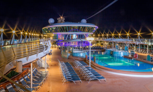 Luxus Kreuzfahrt Schiff Pool