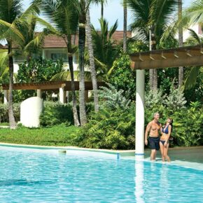 Luxus in der Dom Rep: 8 Tage im TOP 5* Resort mit All Inclusive, Flug, Transfer & Extras ab 1.053€ Luxus in der Dom Rep: 8 Tage im TOP 5* Resort mit All Inclusive, Flug, Transfer & Extras ab 1.053€