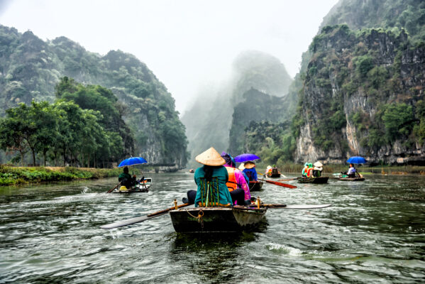 Vietnam Halong Boot