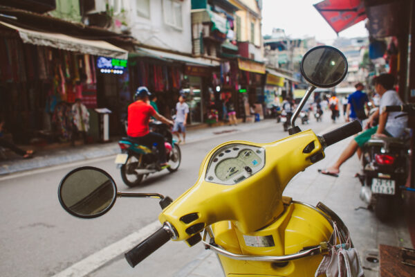 Vietnam Hanoi Roller