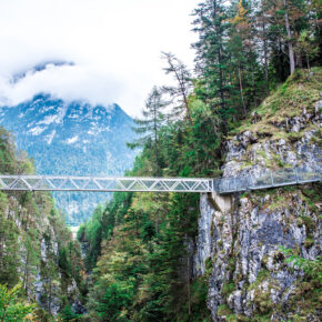 Kurztrip an die Leutaschklamm: 3 Tage übers Wochenende im sehr guten 4* Alpenhotel mit Selbstverpflegung & Wellness nur 159€