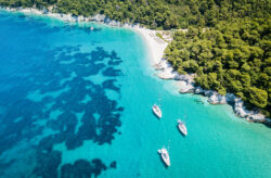 Krasser Griechenland Banger: 7 Tage ins strandnahe 3* Hotel mit Frühstück & Flug nur 492...