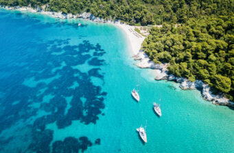 Krasser Griechenland Banger: 7 Tage ins strandnahe 3* Hotel mit Frühstück & Flug nur 492...