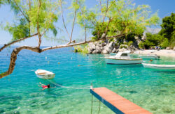 Urlaub direkt an der Adria: 7 Tage Kroatien im 4* Aminess Liburna Hotel mit Halbpension nur 2...