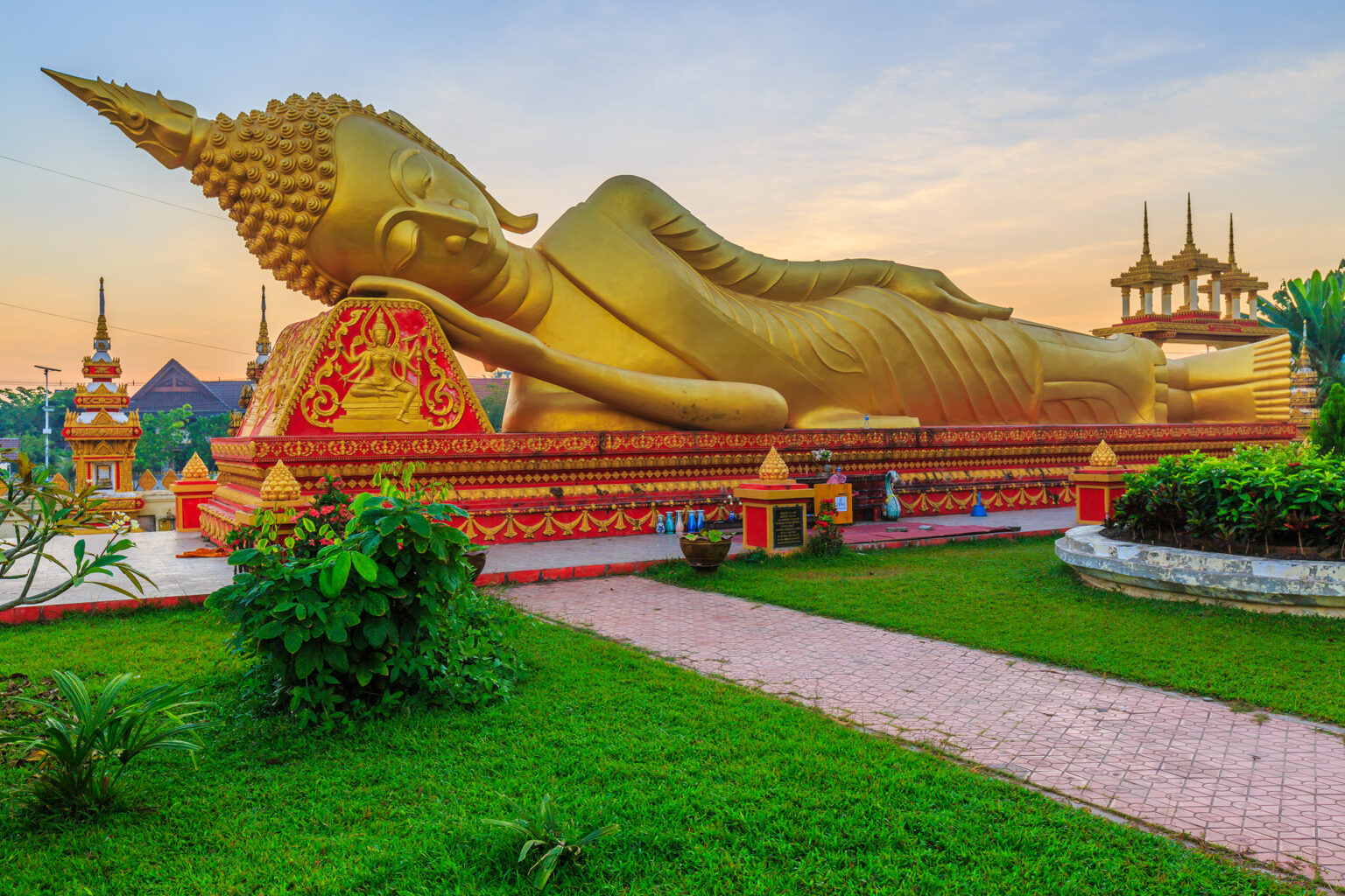 vientiane-tipps-sehensw-rdigkeiten-nachtleben-urlaubstracker-de